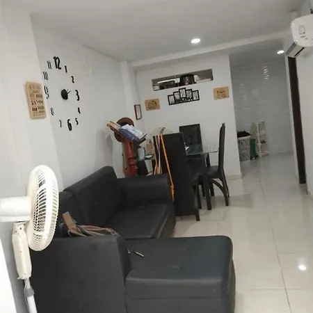 Bright Duplex 2 Bedroom Apartment, Kitchen, Bathroom & Living Apartment Cartagena